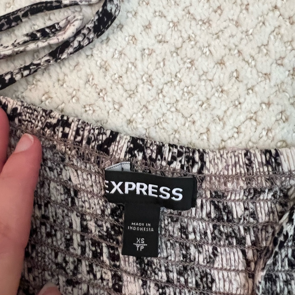 Express Mini Dress - Picture 4 of 6